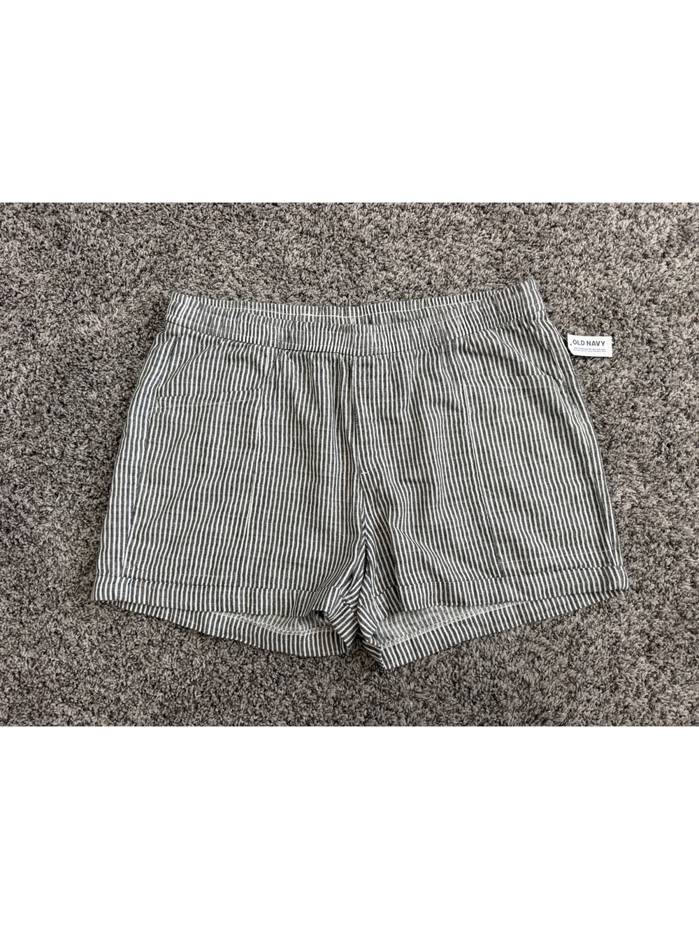 Old Navy NWT Linen Blend Gray/White Striped Pull On Elastic Waist Shorts Size XL